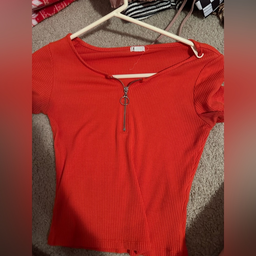 Garage orange cropped shirt with zipper